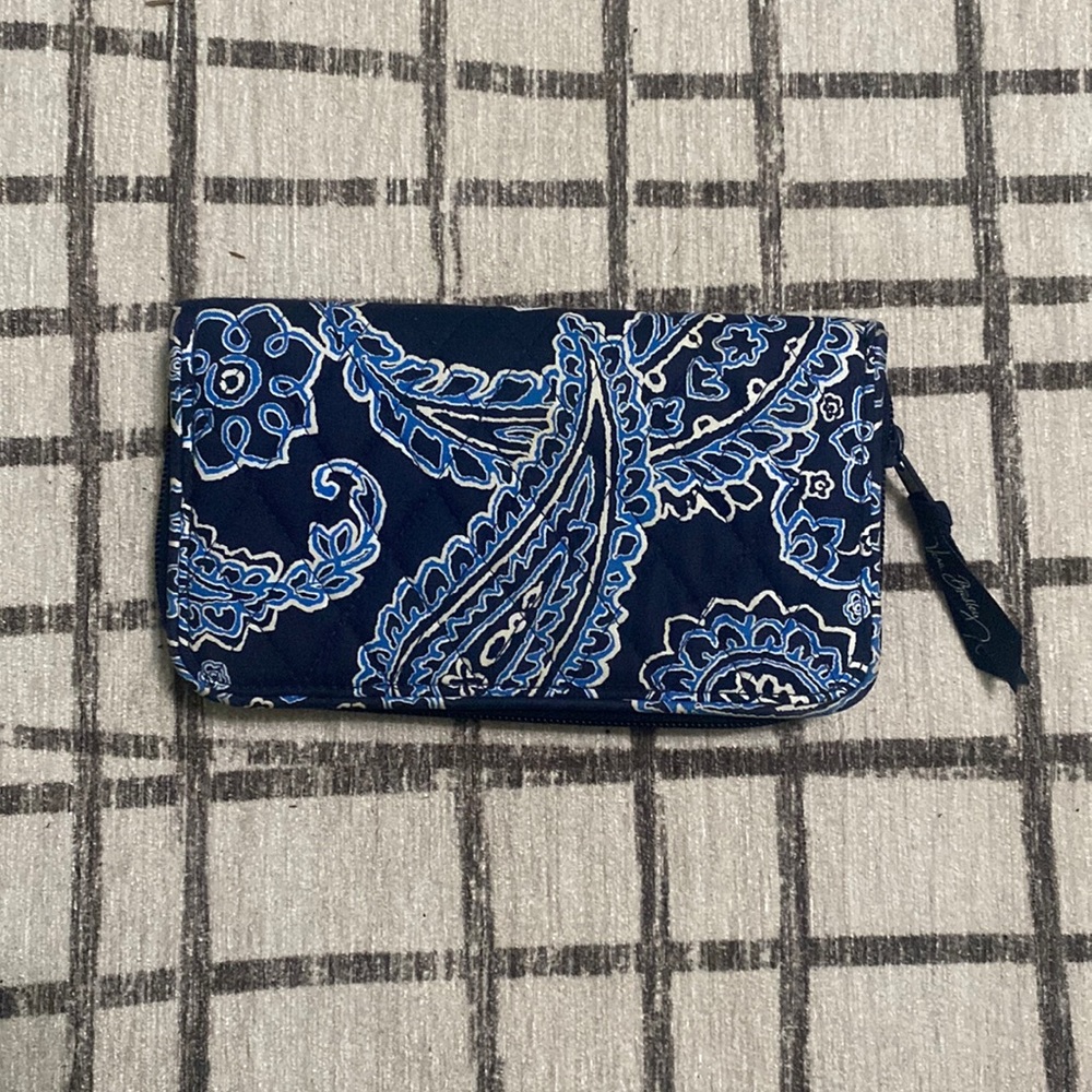 Vera Bradley wallet